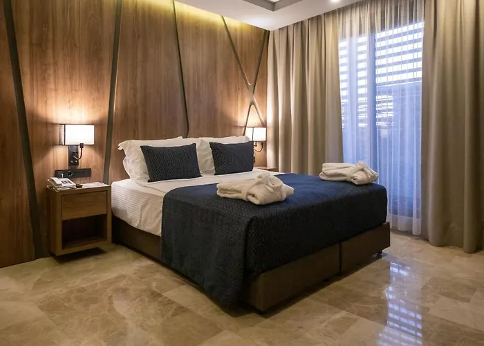Large Double Room